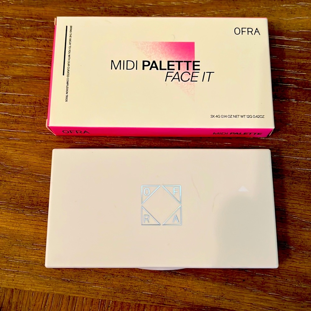 OFRA MIDI Pallette Face It-Light